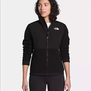 The North Face women’s Denali Jacket black Large
